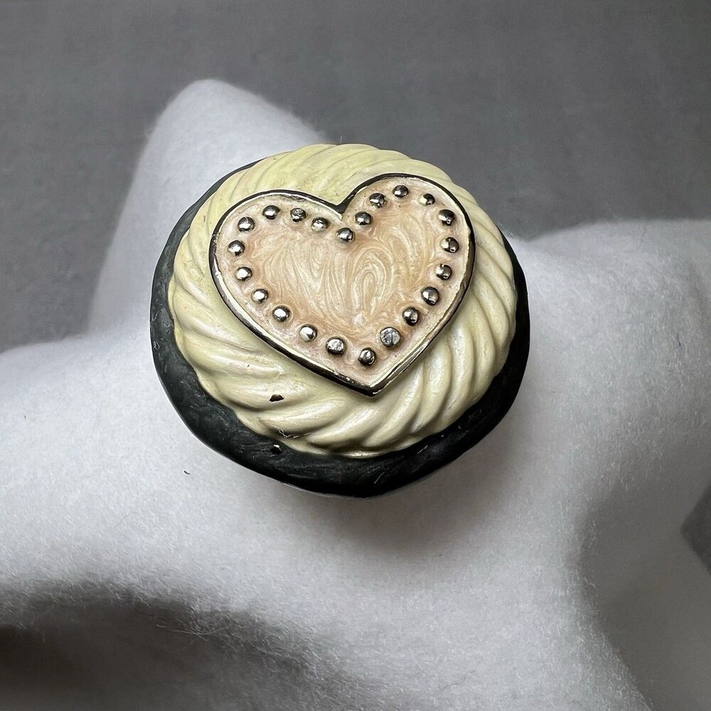 MONET I LOVE YOU Cupcake Enamel Mini Trinket Box Collectible Valentines Gift